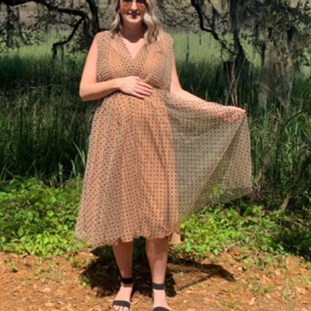 Bump-friendly midi dress